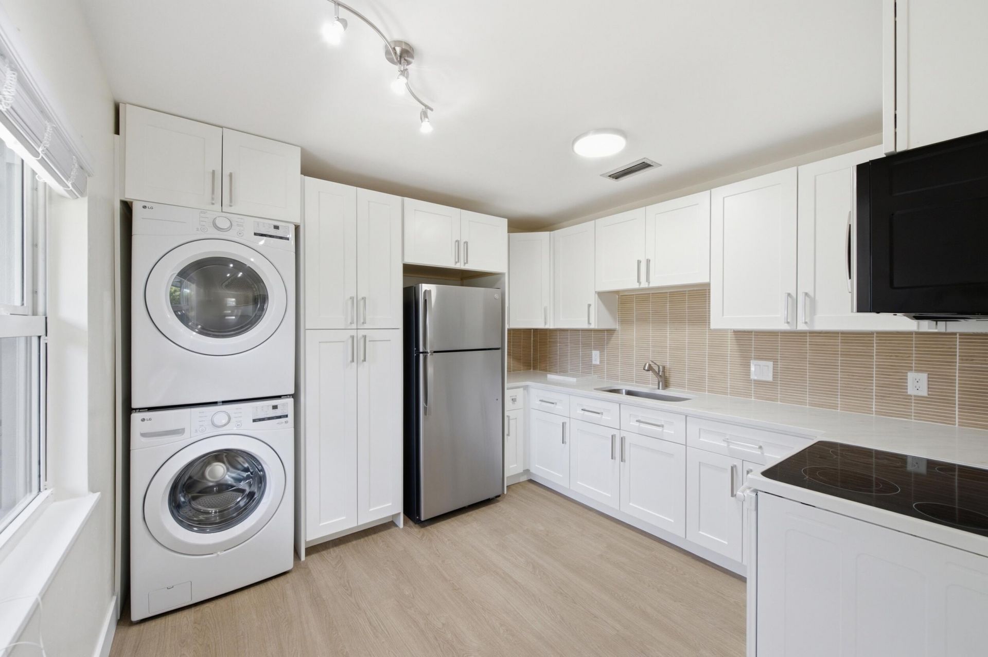 355 Wickline Boulevard, Lantana, FL 33462 Photo