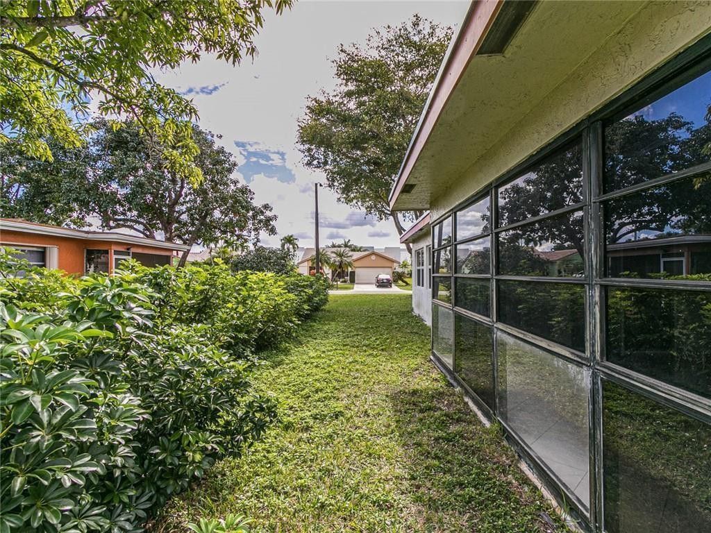 7000 NW 107th Avenue, Tamarac, FL 33321 Photo