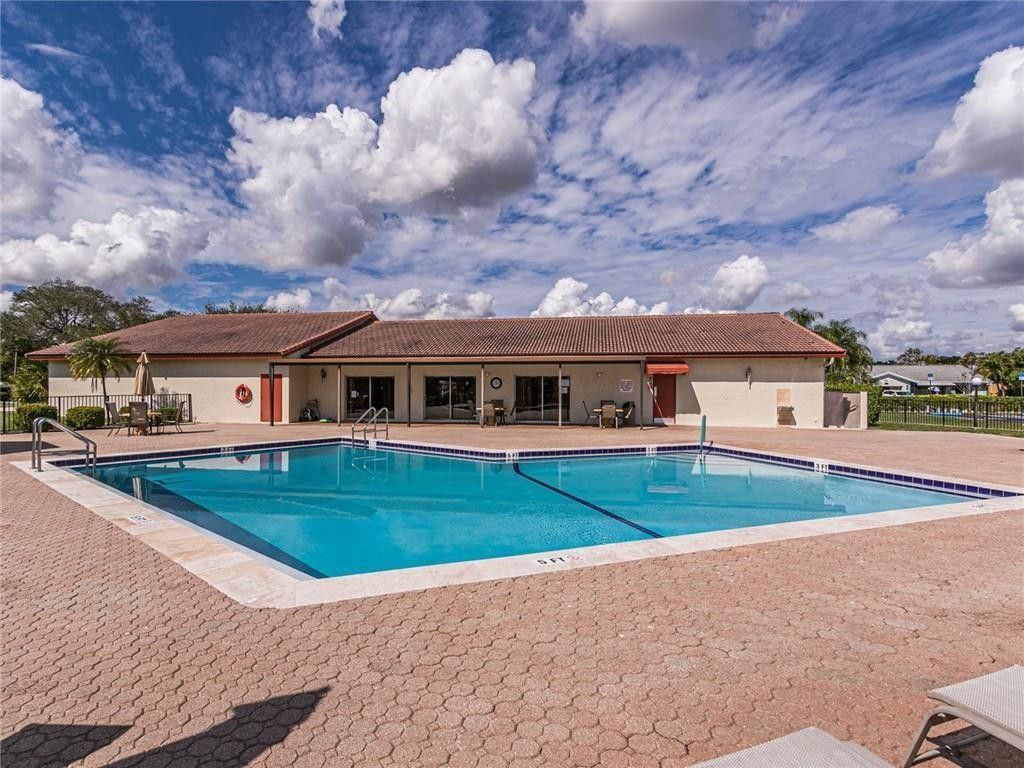 7000 NW 107th Avenue, Tamarac, FL 33321 Photo