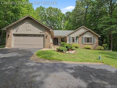 9714 Naiad Road, Clarkston, MI 48348