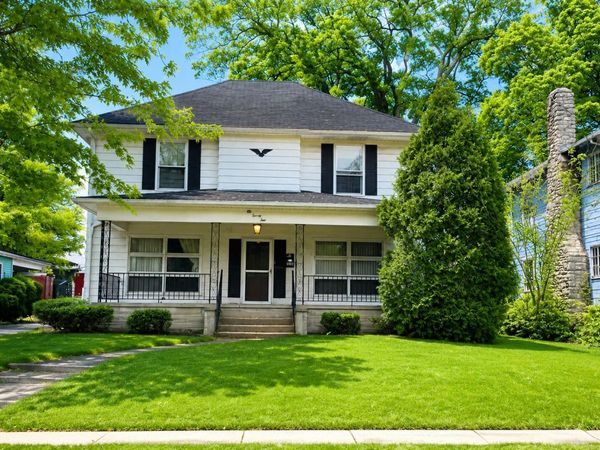 221 N Madriver Street, Bellefontaine, OH 43311