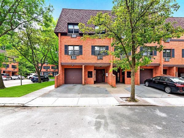 220-50 64th Avenue, Unit 1Fl, Bayside, NY 11364