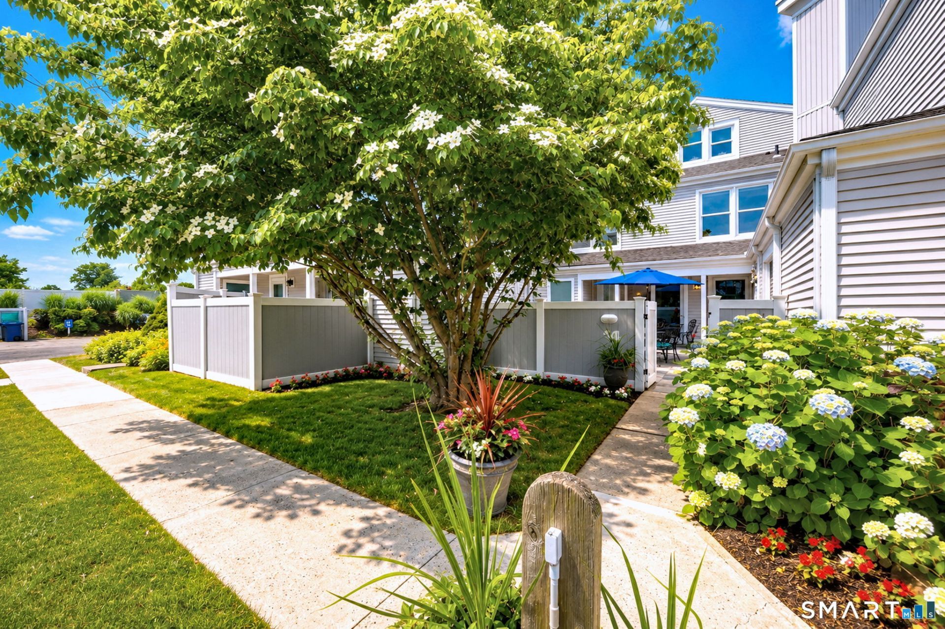 175 South End, Unit B14, East Haven, CT 06512 Main Photo