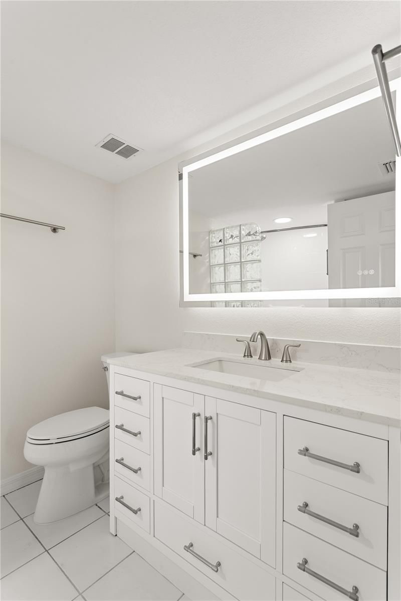 700 Beach Drive Ne, Unit 603, Saint Petersburg, FL 33701 Photo