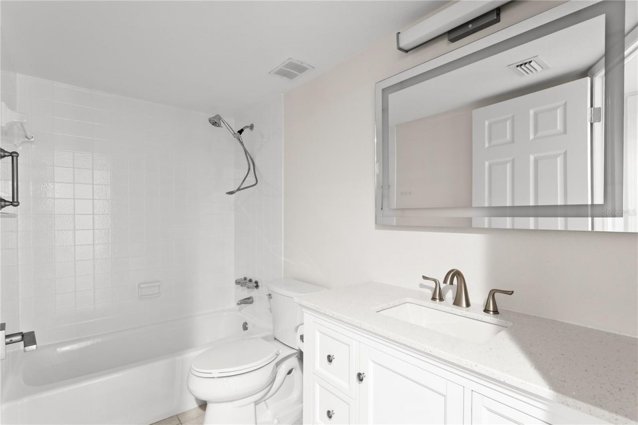 700 Beach Drive Ne, Unit 603, Saint Petersburg, FL 33701 Photo
