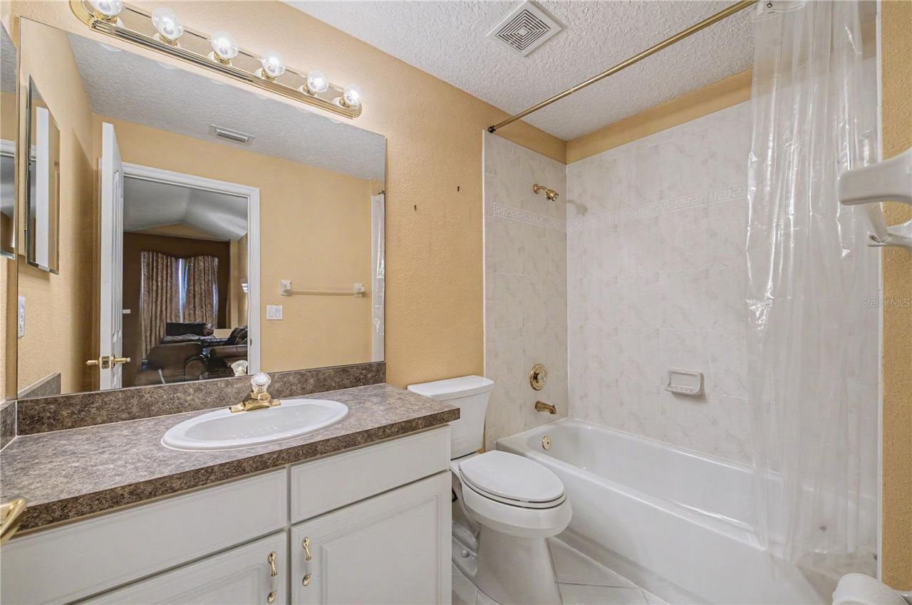 18615 Chemille Drive , Lutz, FL 33558 Photo