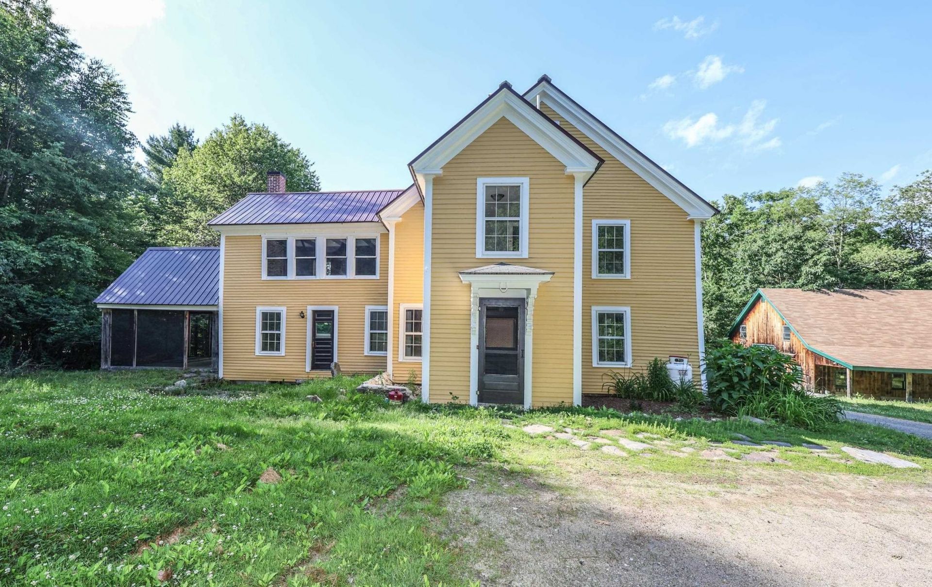 107 Greenfield Road, New Boston, NH 03070 Main Photo