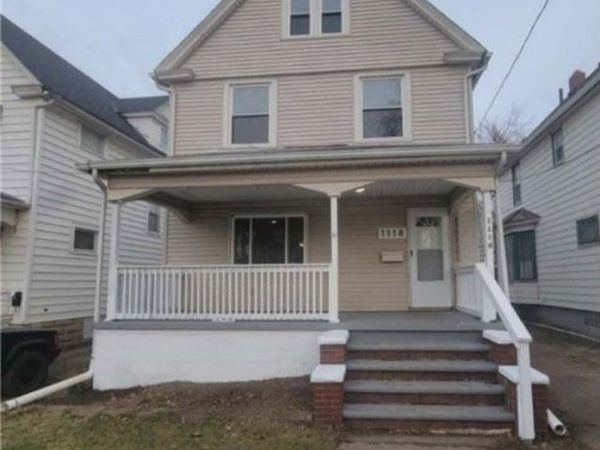 1118 W 8th Street , Lorain, OH 44052