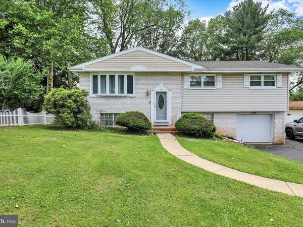 3020 ELM ROAD, READING, PA 19605