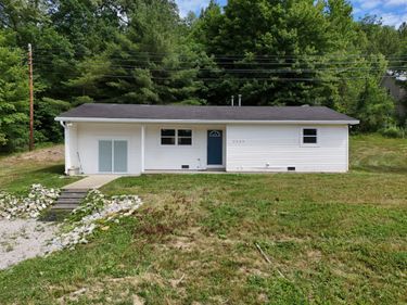 2230 W U.S. 60 , Morehead, KY 40351