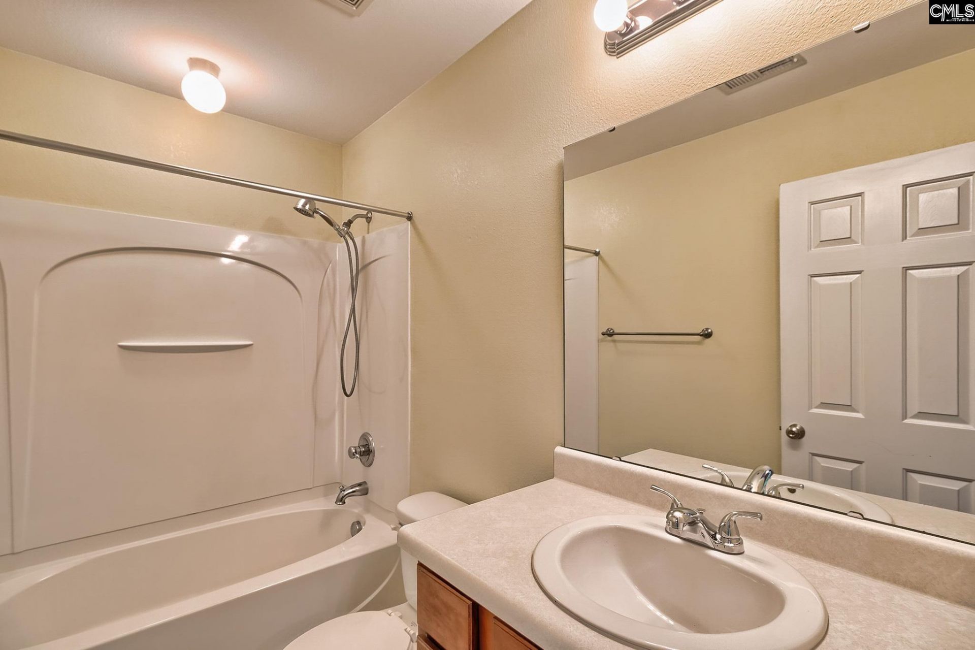 321 Drooping Leaf Road  Photo 12