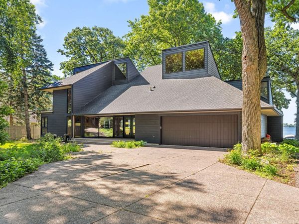 1308 Woodlawn Beach , Buffalo, MN 55313