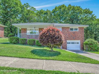 211 Yesu Drive, Scranton, PA 18505