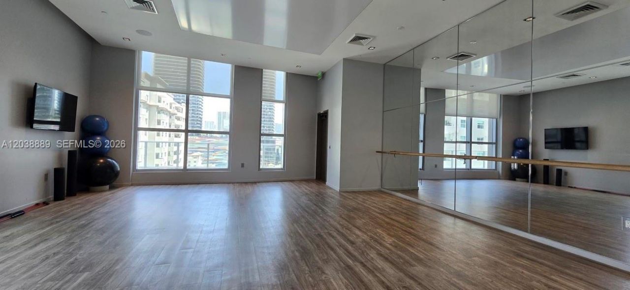 1100 S Miami Ave , Unit 3808, Miami, FL 33130 Photo