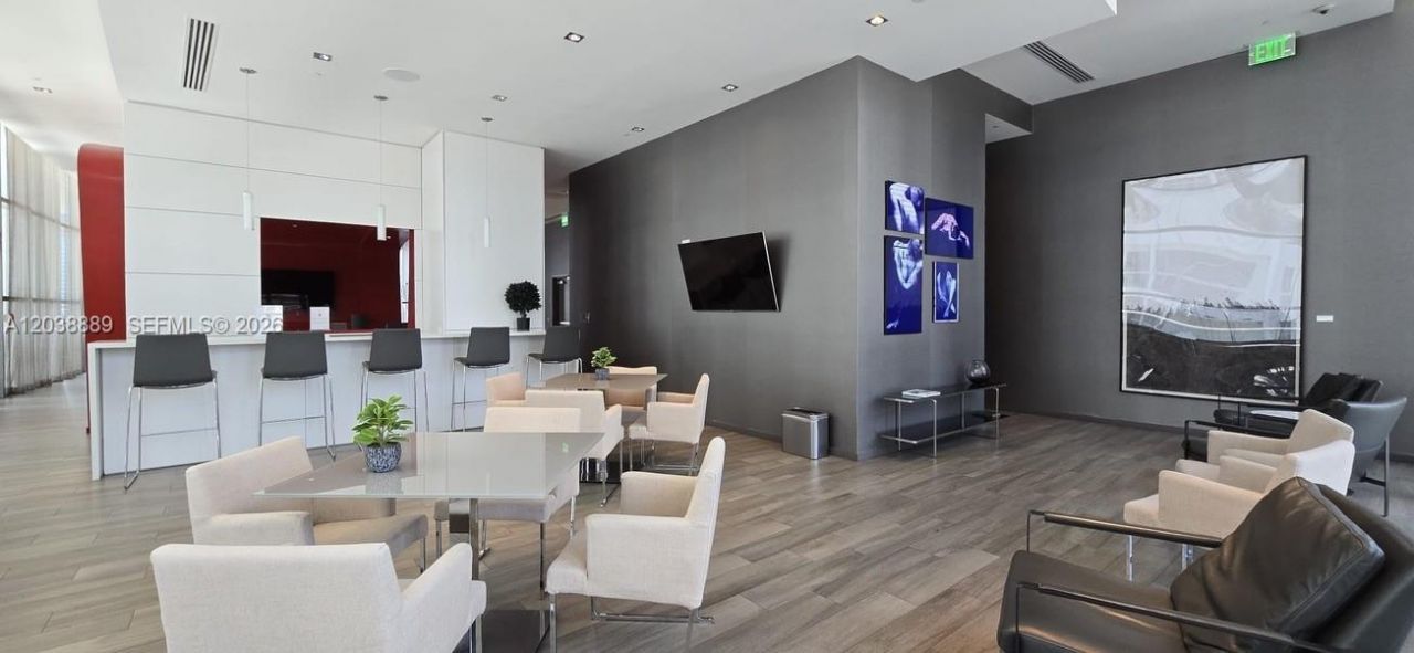 1100 S Miami Ave , Unit 3808, Miami, FL 33130 Photo
