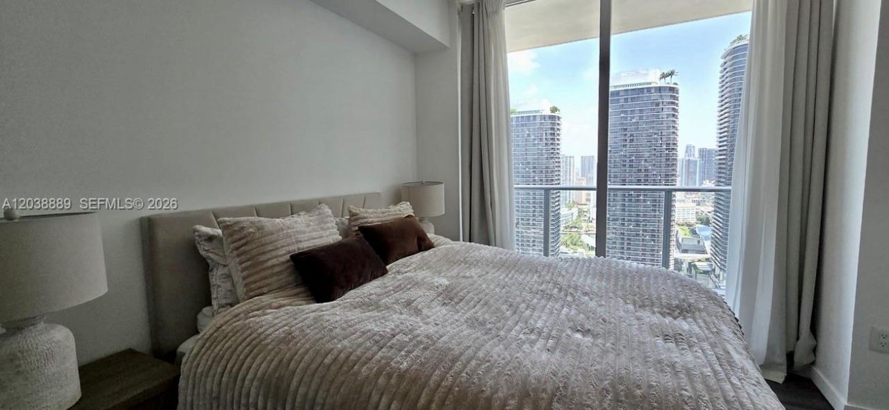 1100 S Miami Ave , Unit 3808, Miami, FL 33130 Photo