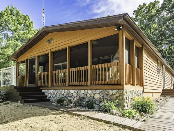 5026 W Harrison Road, Hart, MI 49420