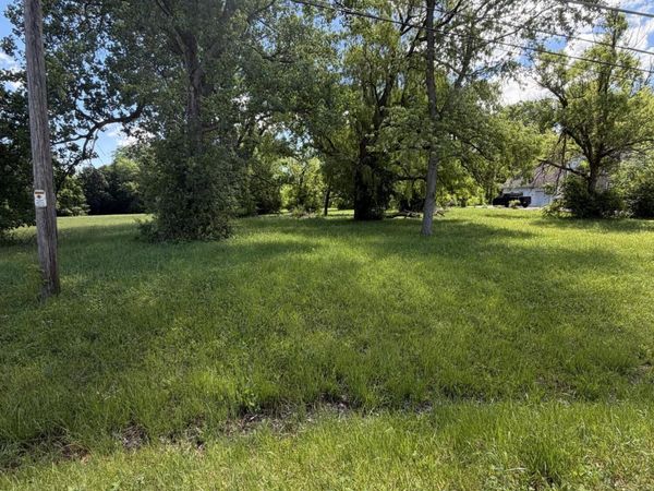 4241 Goleys Ln, Caledonia, WI 53404