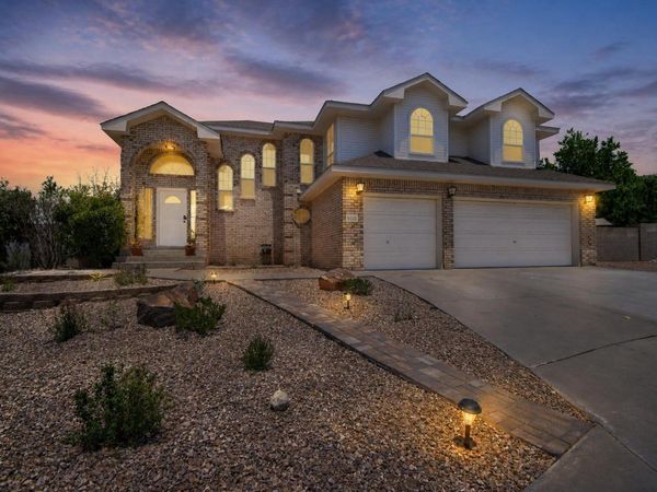 9515 Macallan Road NE, Albuquerque, NM 87109