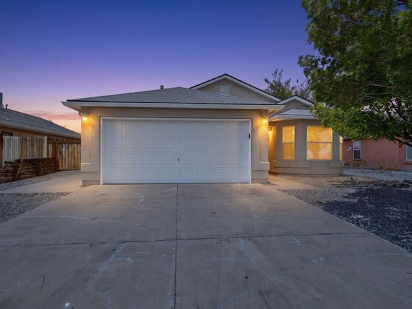141 18th Street SE, Rio Rancho, NM 87124