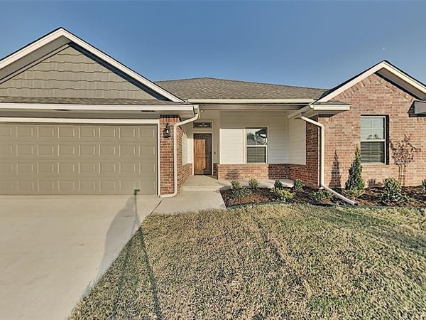 7050 Richardson Court, Warr Acres, OK 73132