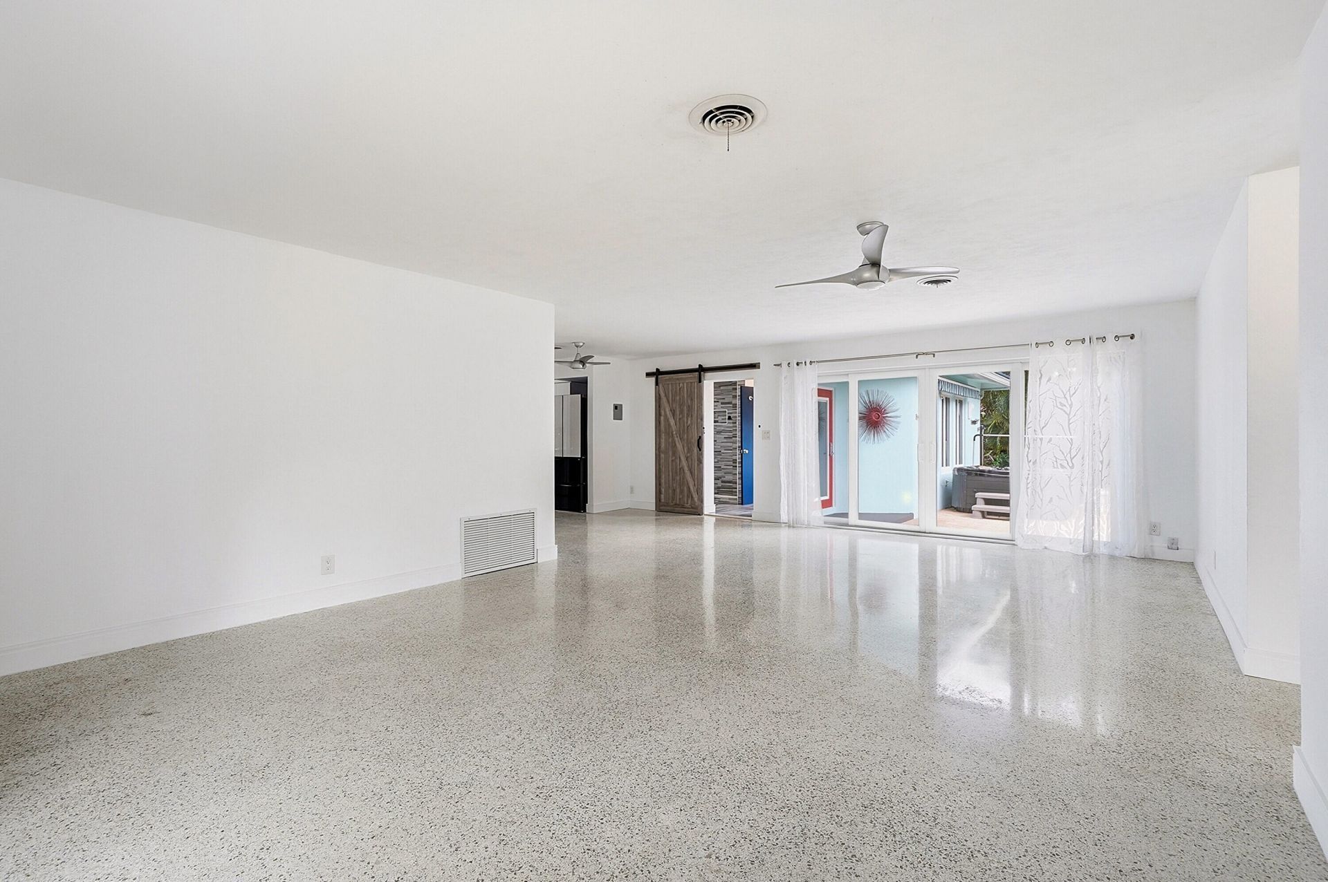 1985 Ocean Mist Drive, Lauderdale by the Sea, FL 33062 Photo