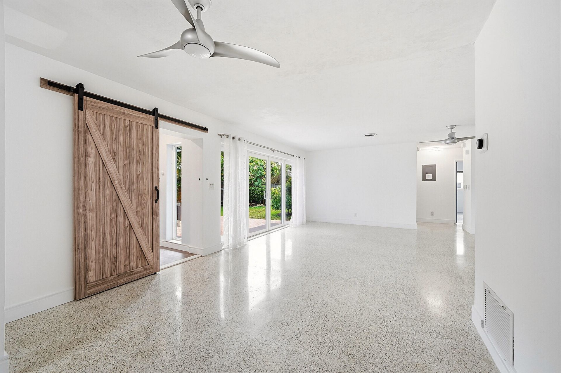 1985 Ocean Mist Drive, Lauderdale by the Sea, FL 33062 Photo