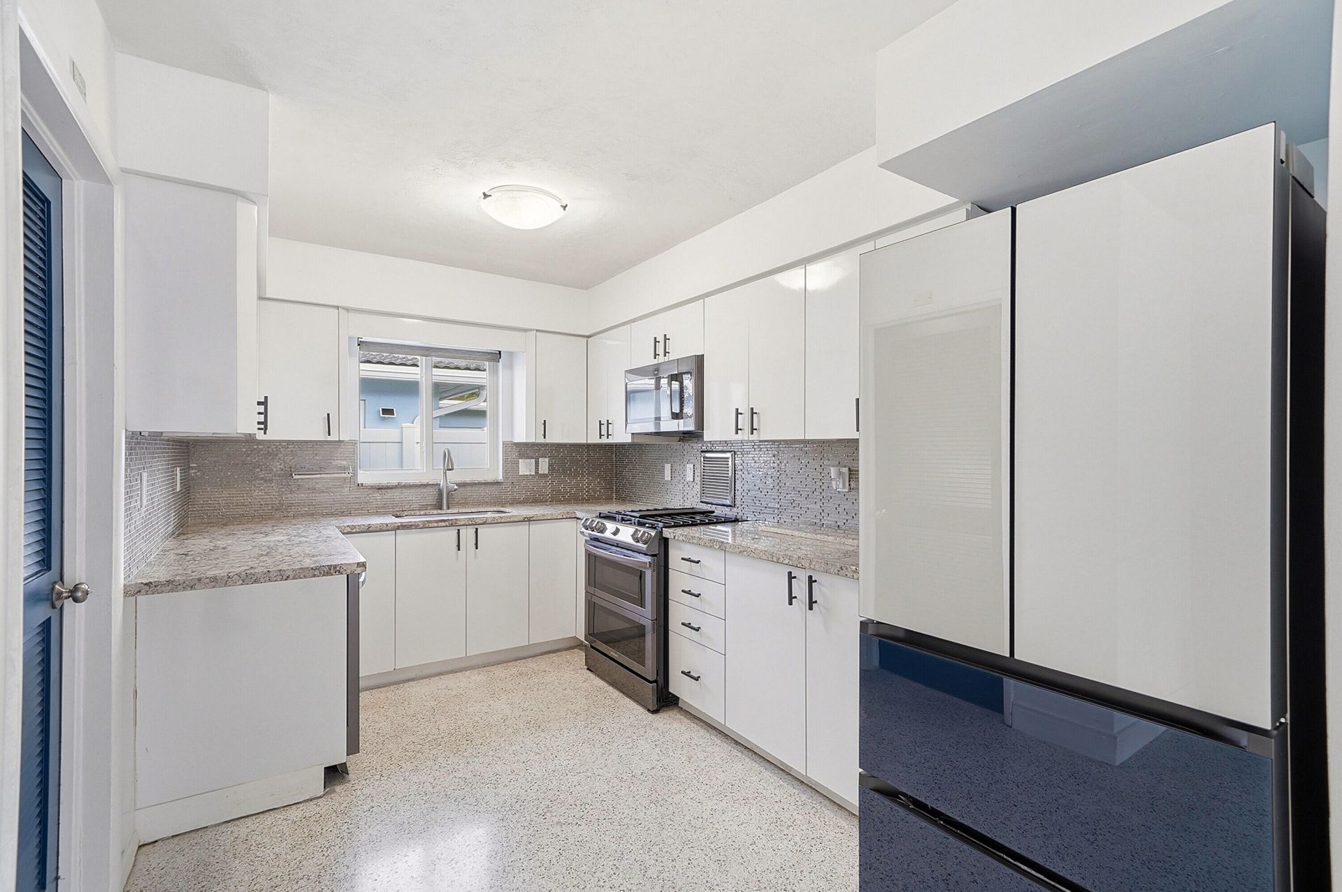 1985 Ocean Mist Drive, Lauderdale by the Sea, FL 33062 Photo