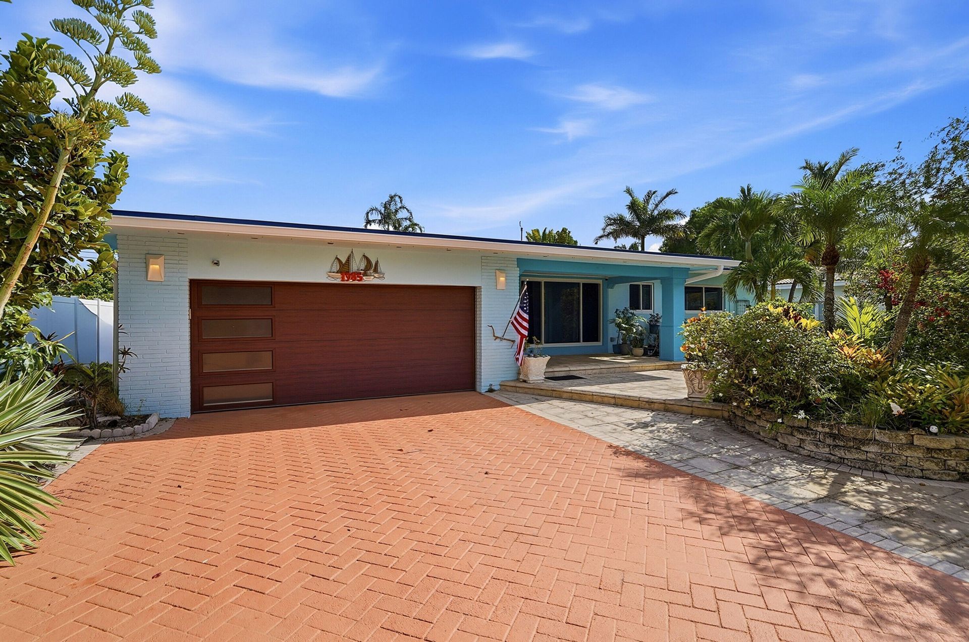 1985 Ocean Mist Drive, Lauderdale by the Sea, FL 33062 Photo