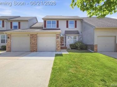 41852 Cantebury Drive, Novi, MI 48377