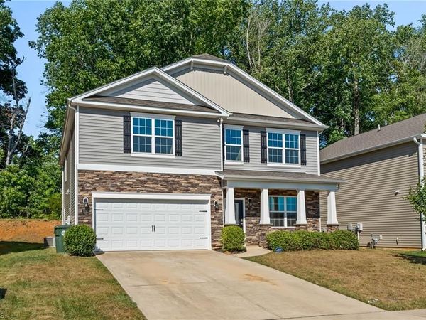 1133 Hardwick Drive , Mebane, NC 27302