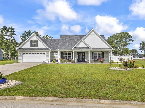 197 Penn Circle, Galivants Ferry, SC 29544