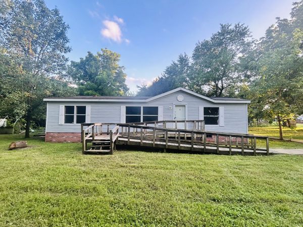 4884 Blackman Rd, Murfreesboro, TN 37129