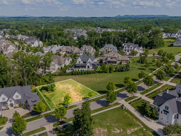 8568 Heirloom Blvd , College Grove, TN 37046