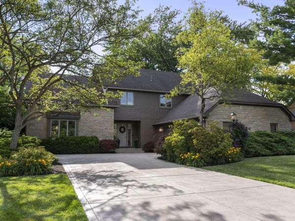 4671 Coach Road, Upper Arlington, OH 43220