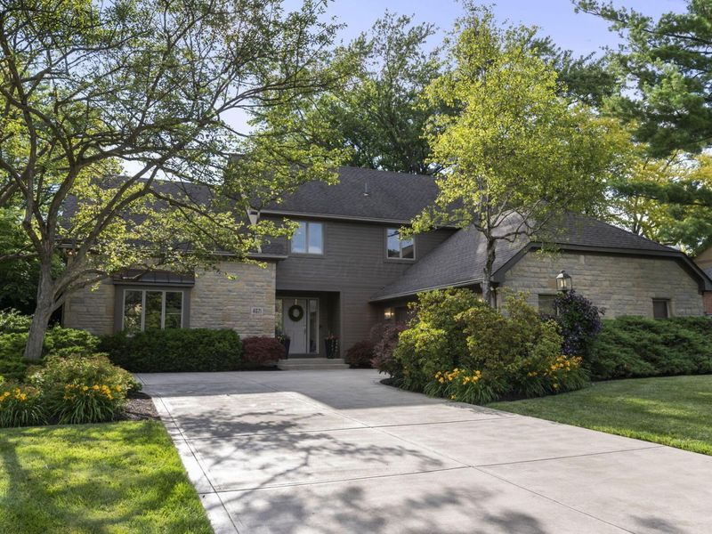 4671 Coach Road, Upper Arlington, OH 43220 Photo 1