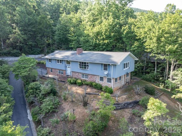 45 Mountain View Avenue, Black Mountain, NC 28711