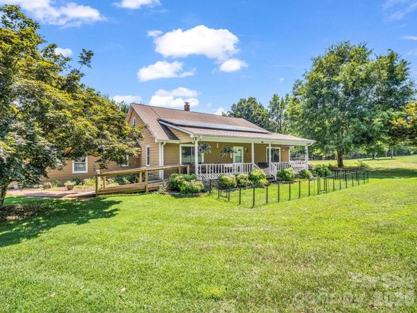202 Sunset Memorial Road , Forest City, NC 28043