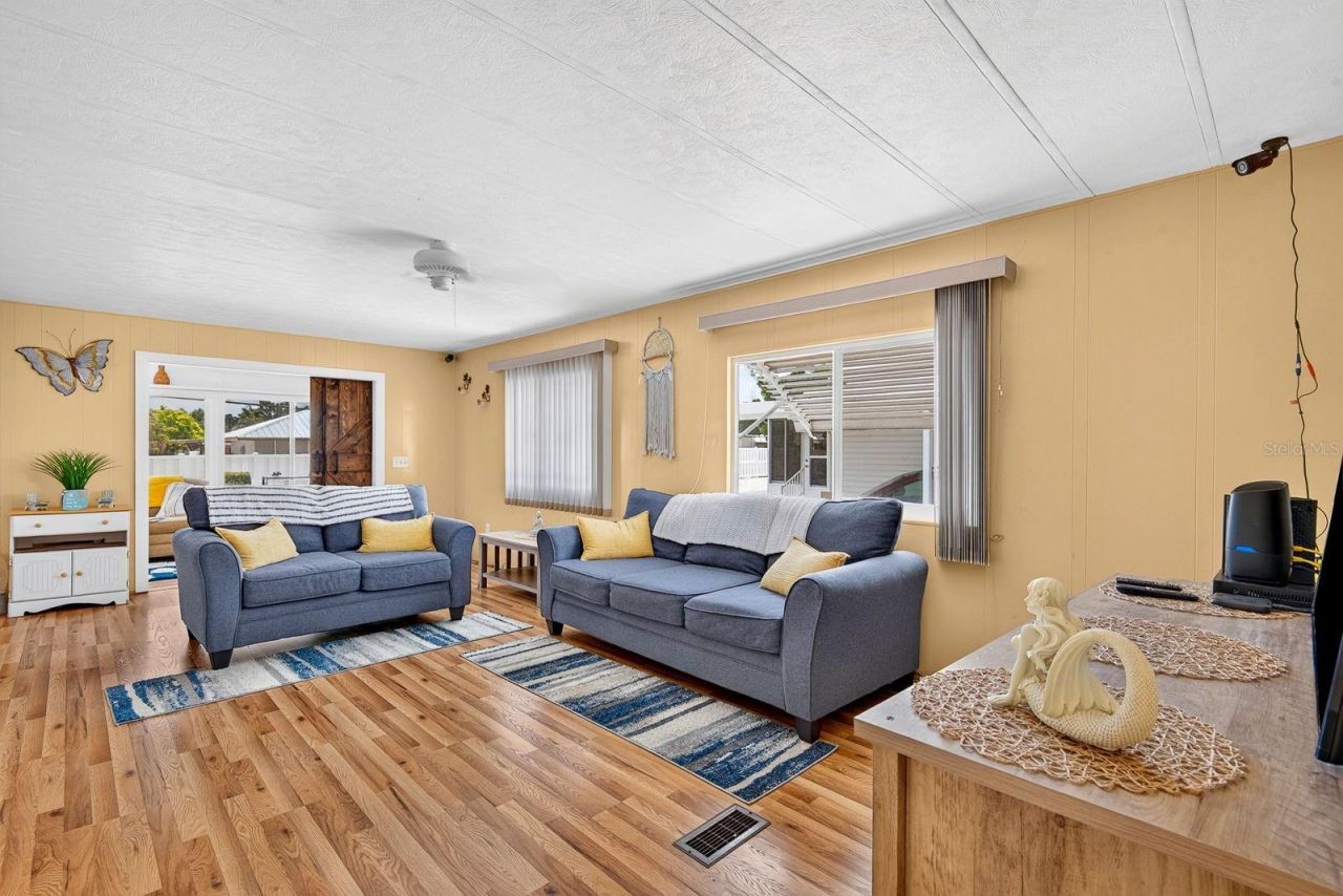2107 Palma Sola Boulevard, Unit 17, Bradenton, FL 34209 Photo