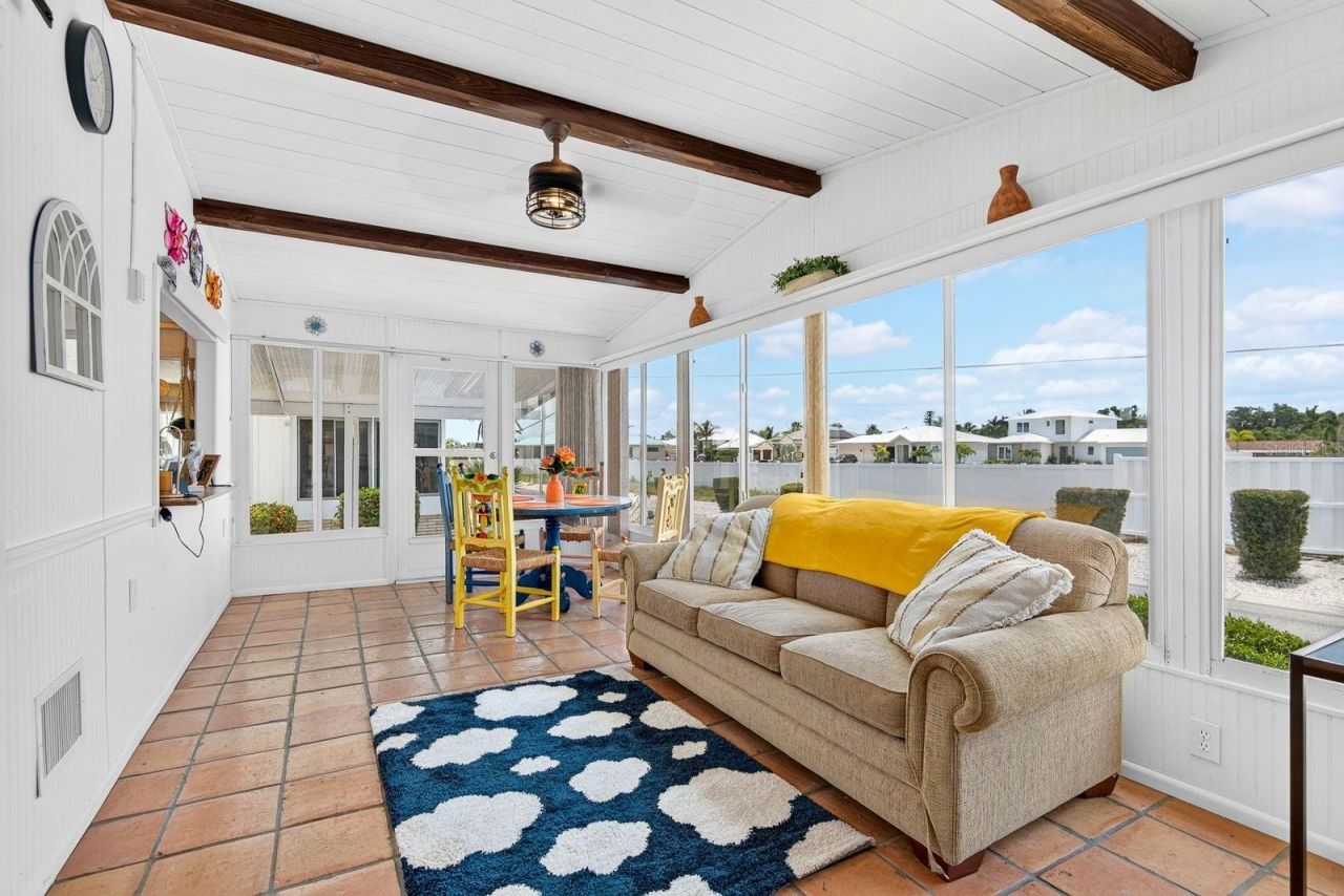 2107 Palma Sola Boulevard, Unit 17, Bradenton, FL 34209 Photo