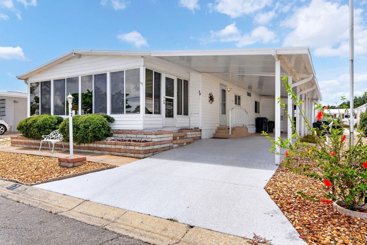 2107 Palma Sola Boulevard, Unit 17, Bradenton, FL 34209 Photo