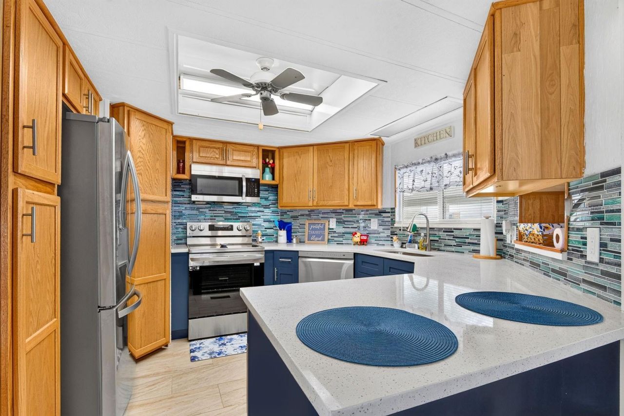 2107 Palma Sola Boulevard, Unit 17, Bradenton, FL 34209 Photo