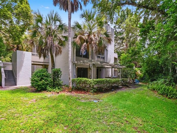 100 FAIRWAY DRIVE , Unit 100, LONGWOOD, FL 32779