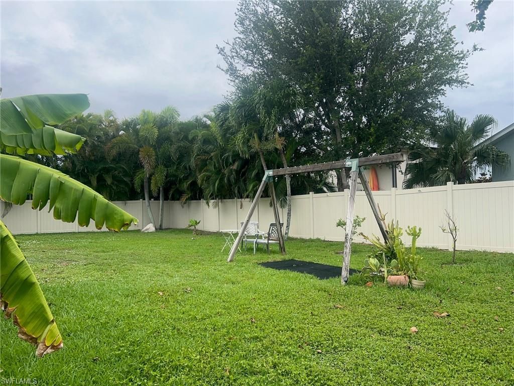 5231 SW 27th Pl, Cape Coral, FL 33914 Photo