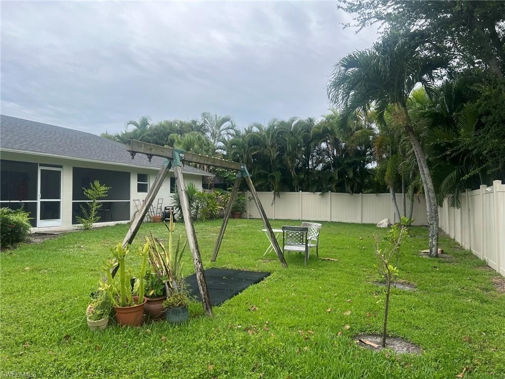 5231 SW 27th Pl, Cape Coral, FL 33914 Photo