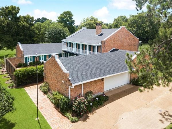 11 FERNWOOD Street, Gretna, LA 70056