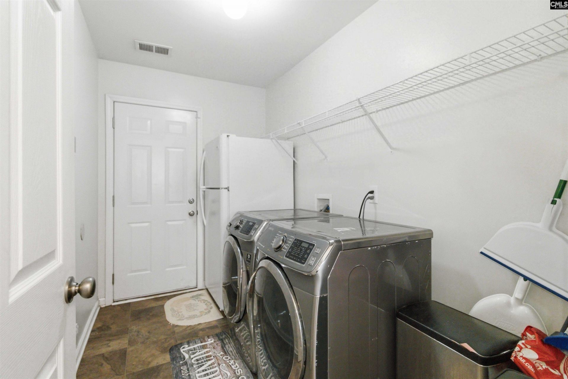 536 Mansfield Lane Photo 17