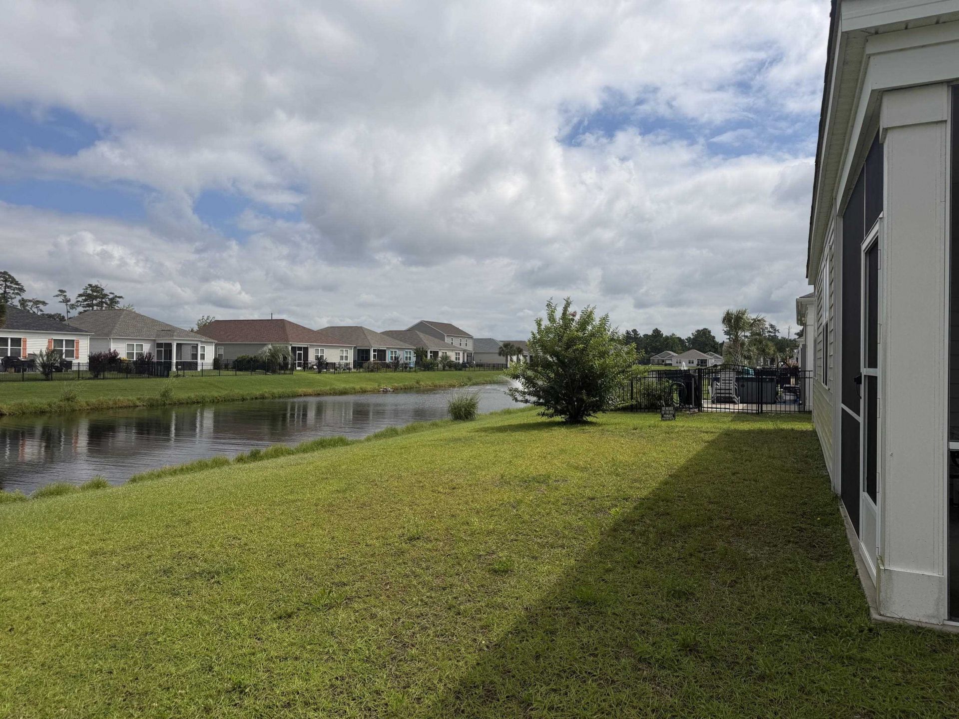 2788 Zenith Way  Photo 6
