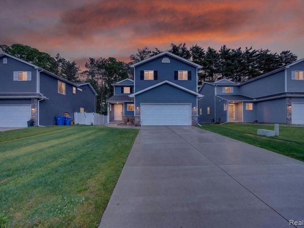 5382 Rural Terrace Court , Waterford Twp, MI 48329