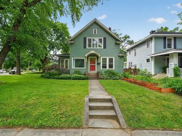 302 Ostemo Place, South Bend, IN 46617